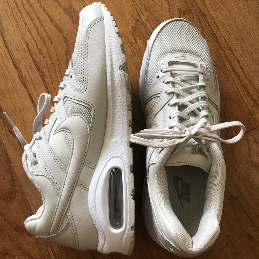 Nike Air Max Command